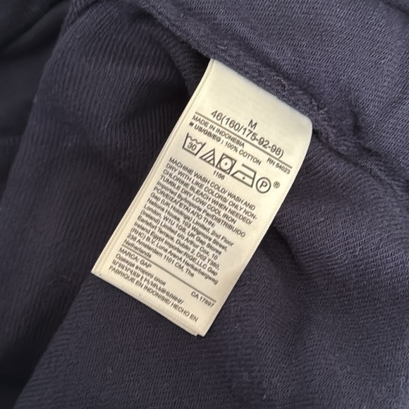 Old Navy Women’s Navy Blue Button Down Shirt - Medium - Picture 5 of 7